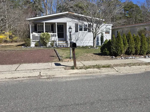 43 Hickory Ln, Mays Landing, NJ 08330