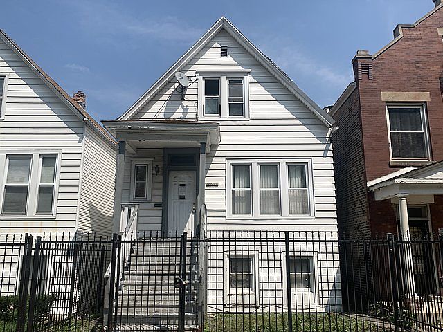 1st image of 2227 S Kirkland Ave