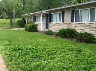 6625 Howdershell Rd, Hazelwood, MO 63042