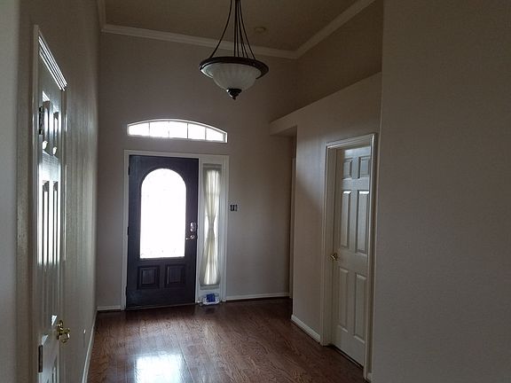 4th image of 13706 Naples Park Ln