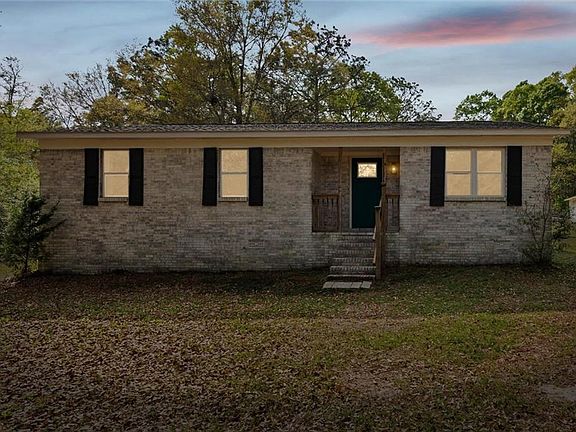 3rd image of 6965 Lee Roy Jordan Rd