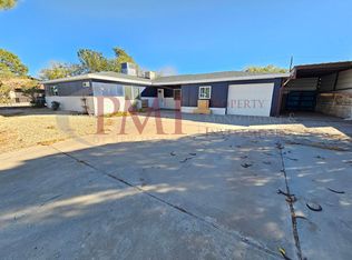 1610 Country Club Cir, Las Cruces, NM 88001