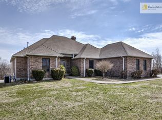 2803 S Dillingham Rd, Grain Valley, MO 64029