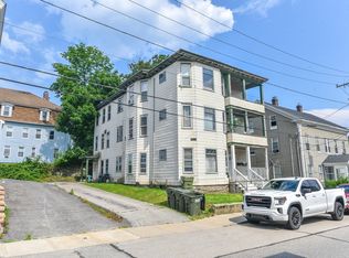 23 Mechanic St, Webster, MA 01570