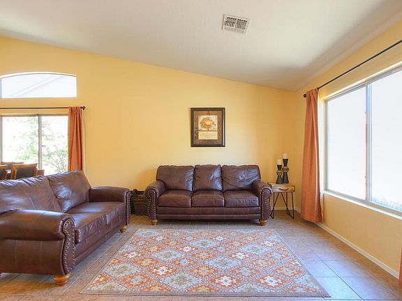 3rd image of 15647 W Mohave St