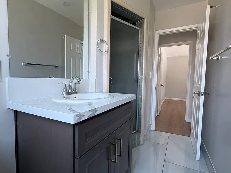 1117 S Valinda Ave — Photo 6