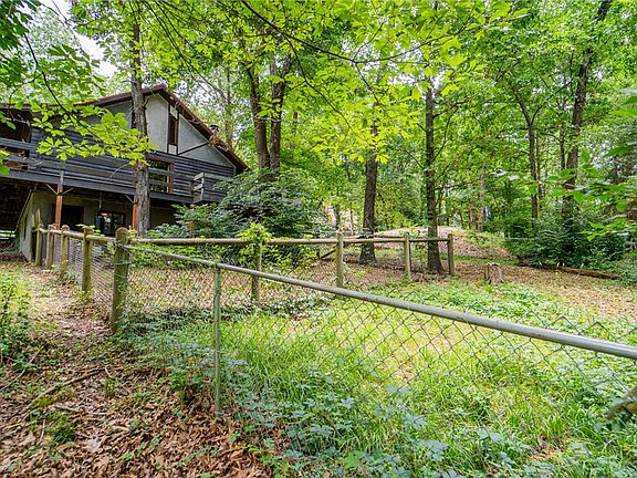 4th image of 14177 Dogwood Dr