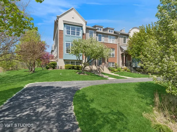 55 Thomas Ct, Grayslake, IL 60030