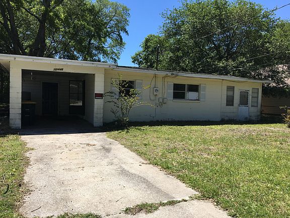 2nd image of 10446 Greenhaven Dr