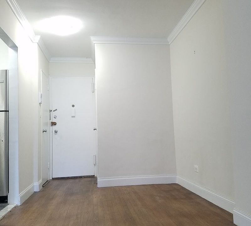2nd image of 445 E 77th St APT 6E