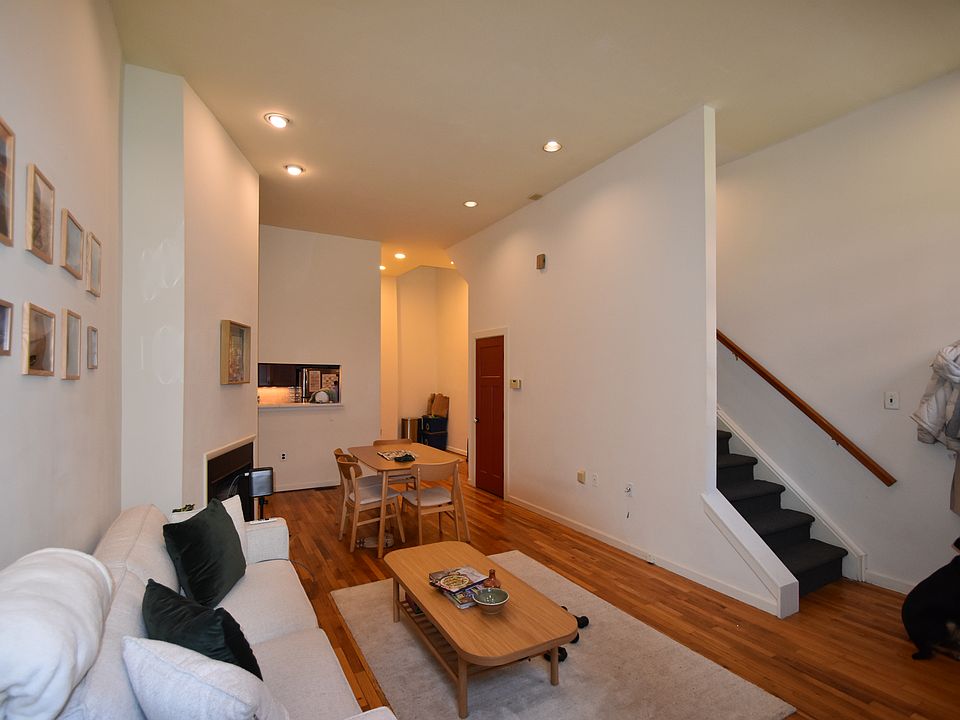 1st image of 1702 Kater St