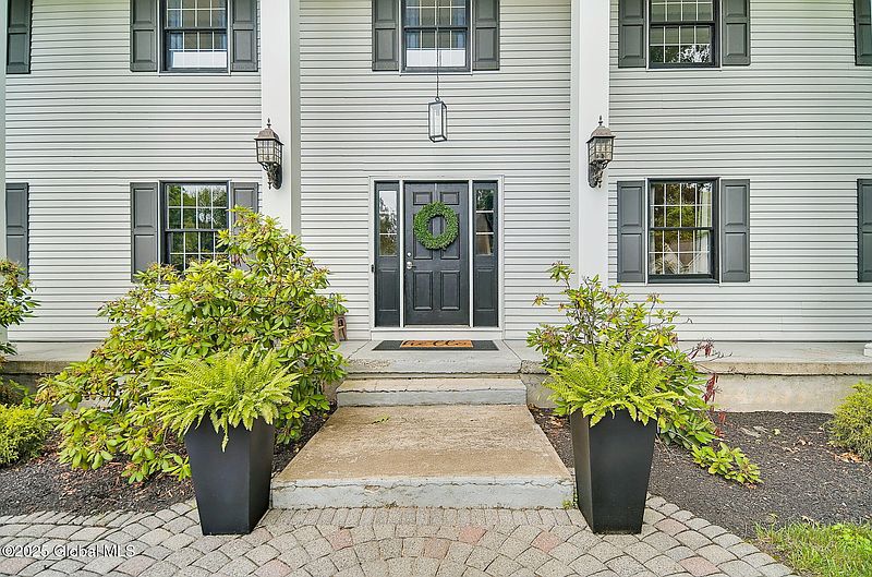 5th image of 13 Tulip Tree Lane