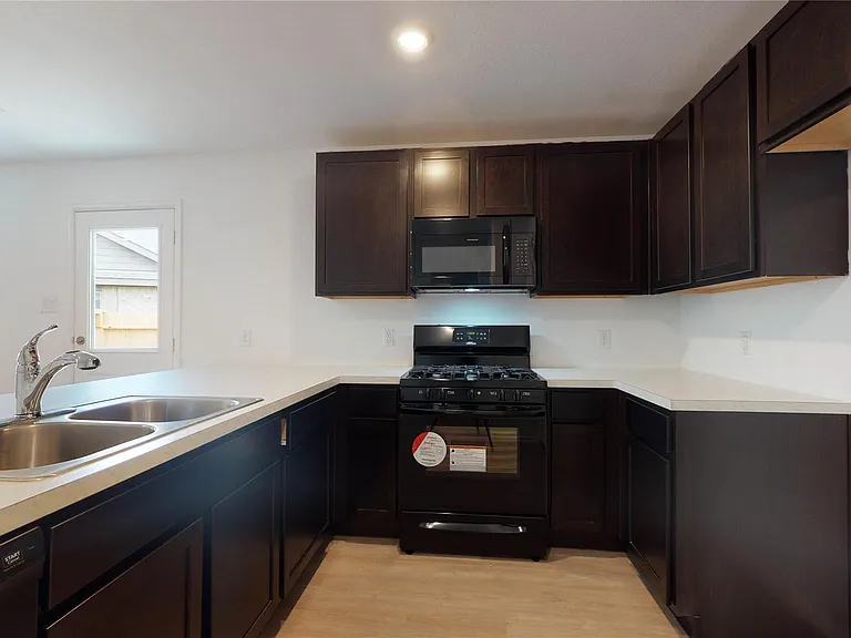 26923 Wilderye Cove Ln — Photo 12
