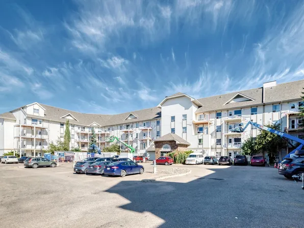 330 Clareview Station Dr NW #1303, Edmonton, AB T5Y 0E6