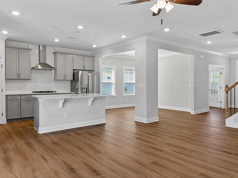 1029 Constellation Cir — Photo 19