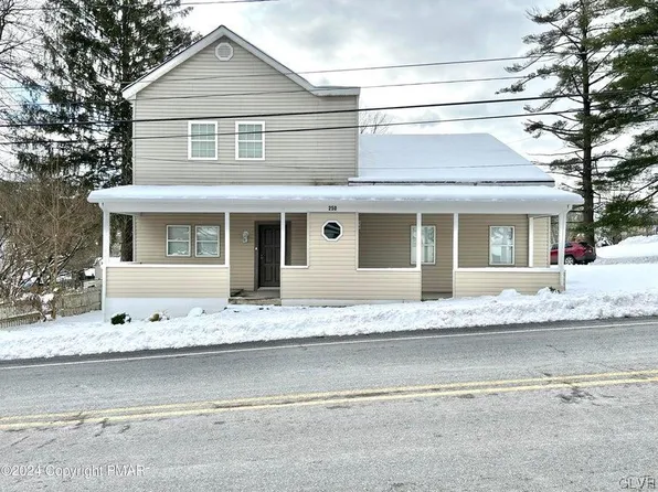 250 Plane St, Weatherly, PA 18255