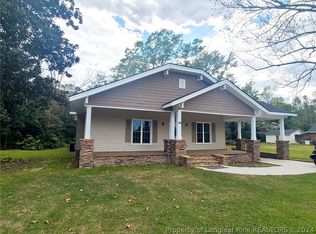191 W 3rd St, Parkton, NC 28371