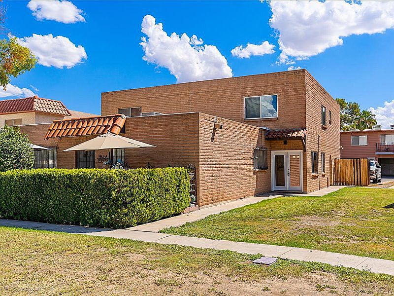 1st image of 1961 N Camino Serna Unit C