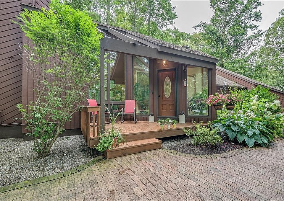 1st image of 5389 Springview Dr