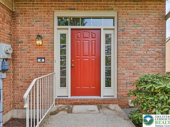 3rd image of 1201 Butztown Rd APT 4