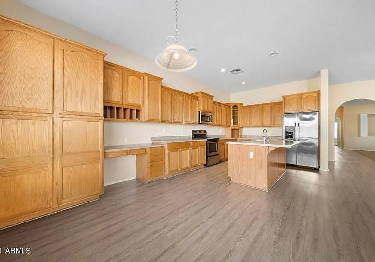 3010 W Languid Ln — Photo 12
