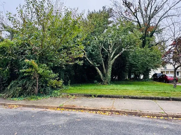 88 Railroad Ave, Penns Grove, NJ 08069
