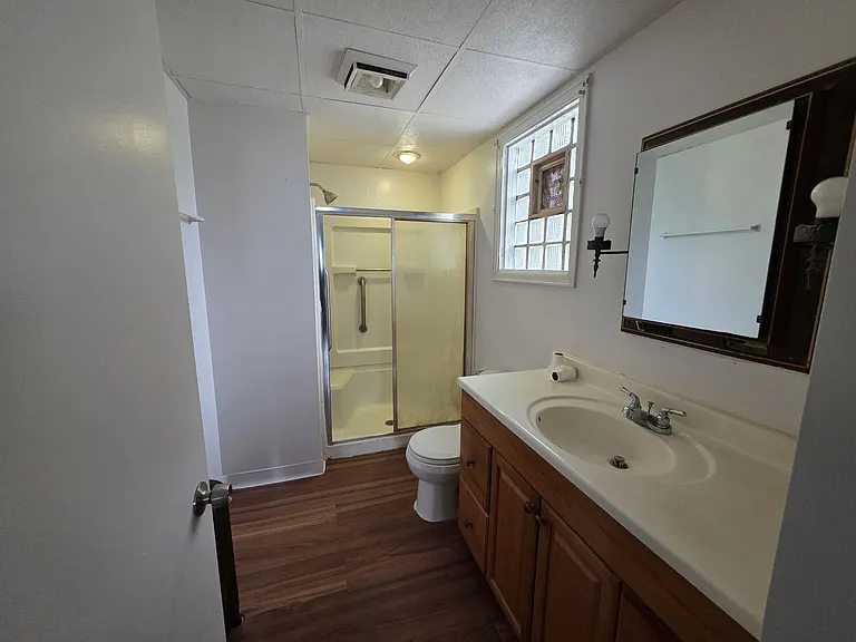 703 Waddell Ave — Photo 6