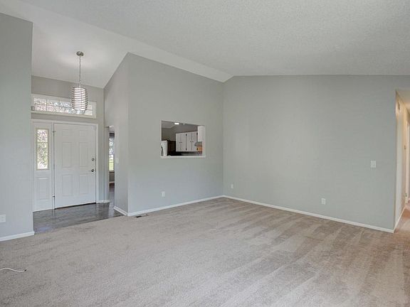 3rd image of 5300 Gillette Ave