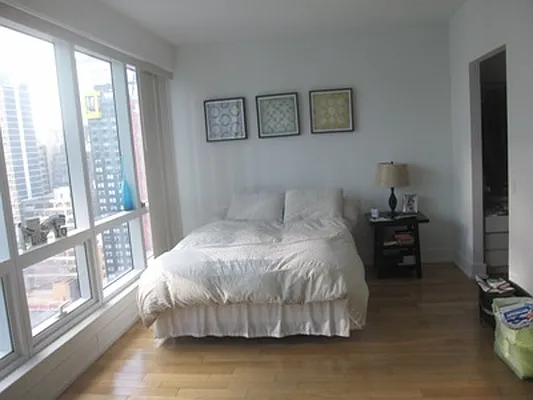 Rented by Levan Real Estate | media 14