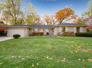 553 Southlawn Ave, East Lansing, MI 48823