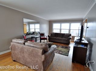 9021 S Blackstone Ave #2, Chicago, IL 60619