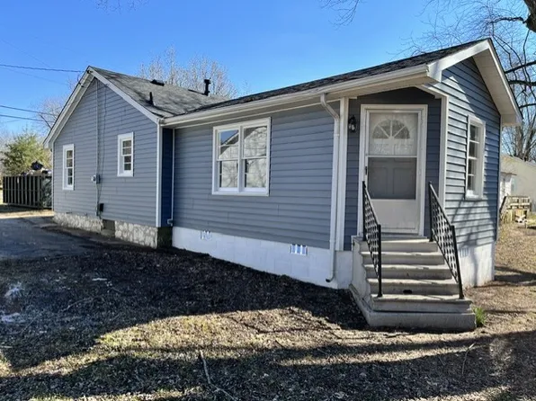 1701 Catherine Dr, Bowling Green, KY 42101