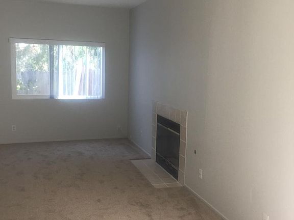 4th image of 4035 Invierno Dr