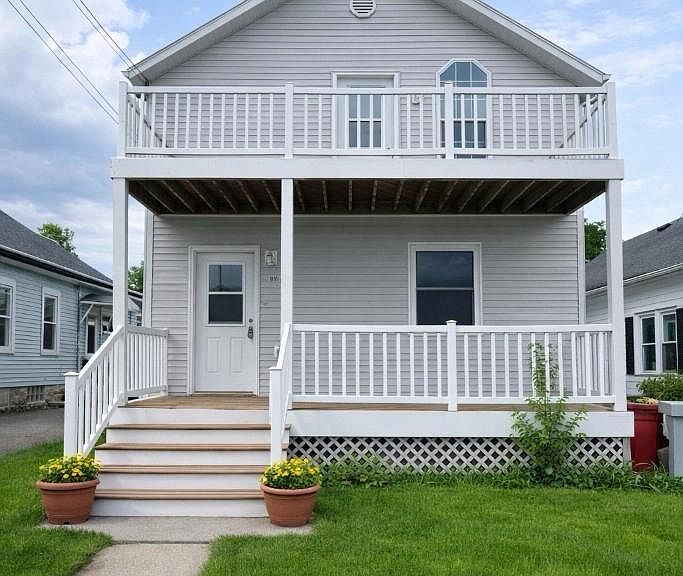 Listing photo 2