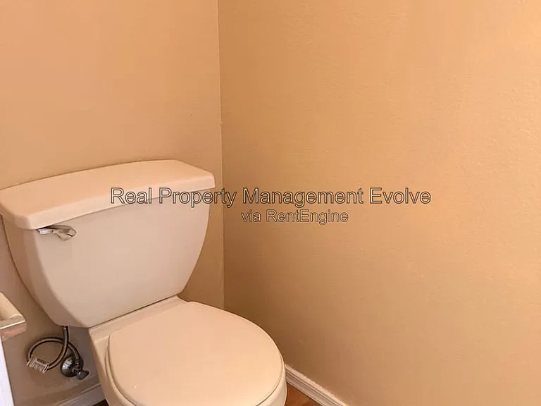 2992 N Miller Rd #217A — Photo 17