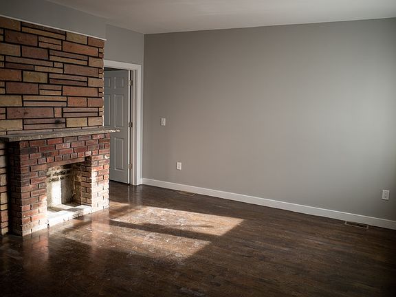 2nd image of 73 Brinkerhoff St #1