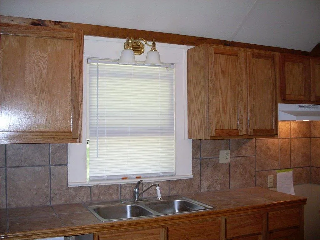 2 bed, 924 sqft, $990 — Photo 3