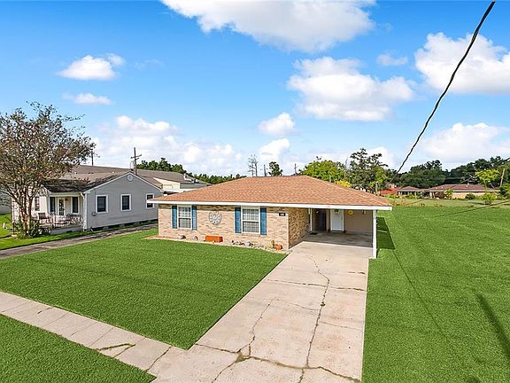 2nd image of 115 Destrehan Dr