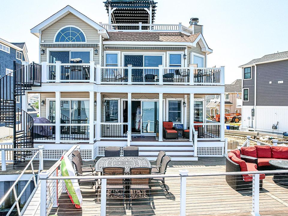 1612 Pleasure Ave APT 1, Ocean City, NJ 08226 | Zillow