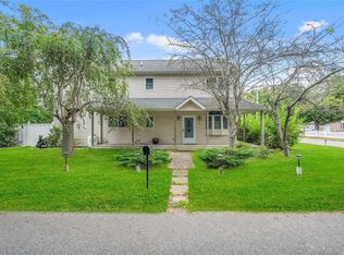 33 Cedar Rd E, Mastic Beach, NY 11951
