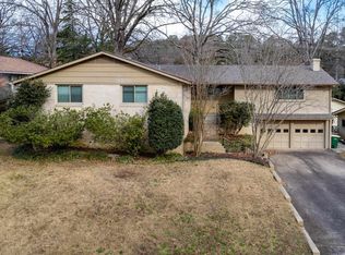 7104 Briarwood Dr, Little Rock, AR 72205