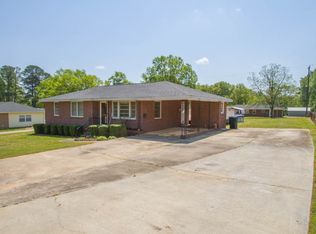 3 Lee St, Honea Path, SC 29654