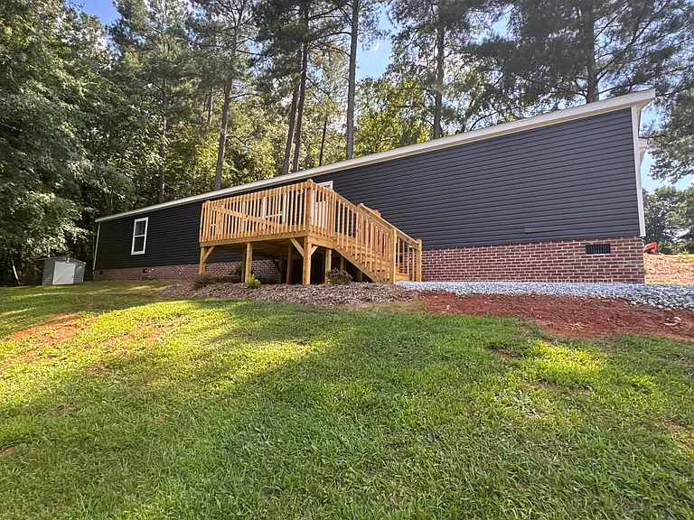 121 Waccamaw Ln — Photo 3