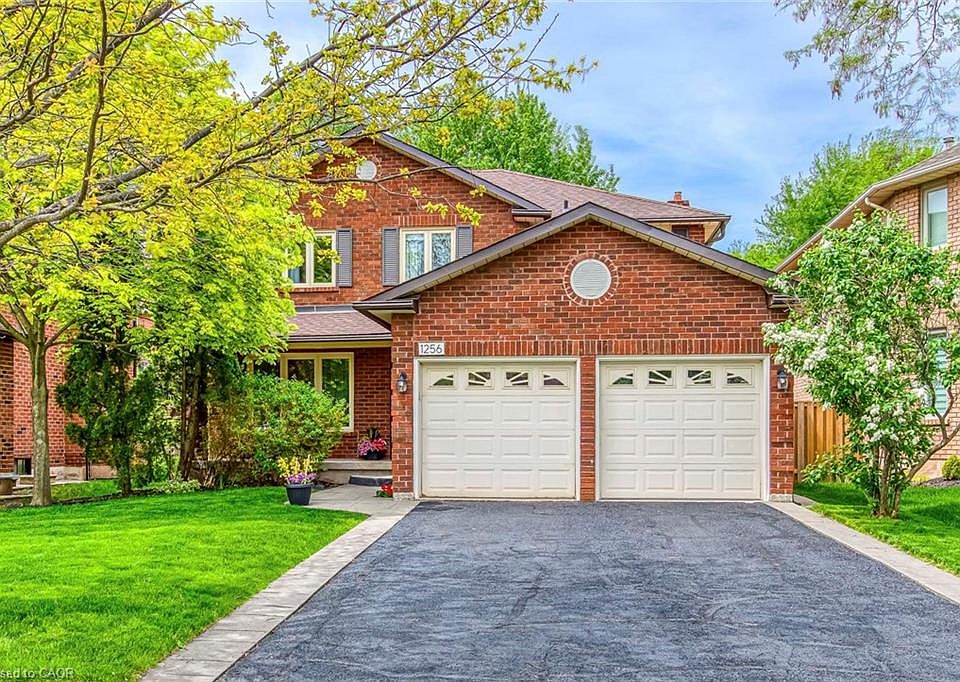 1st image of 1256 Greenwood Cres