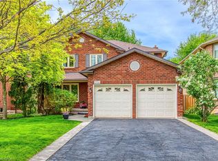 1256 Greenwood Cres, Oakville, ON L6J6W2