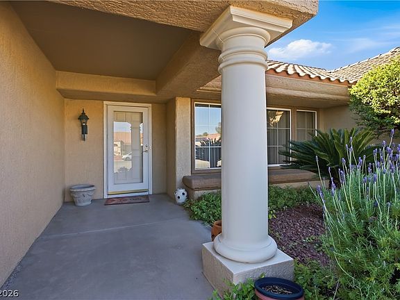 2nd image of 2433 Sunup Dr