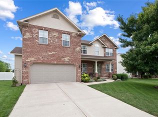 880 Allenbrook Ave, O'Fallon, IL 62269