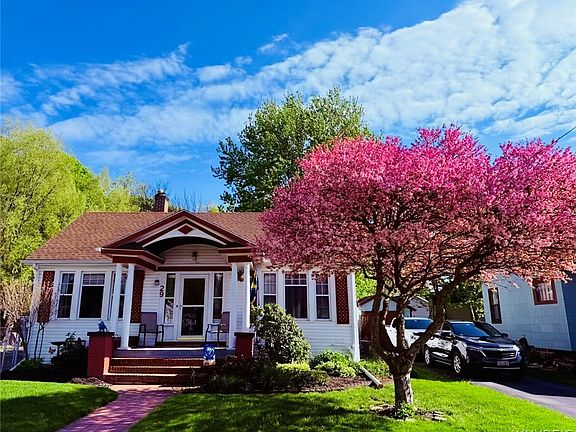 2nd image of 29 Beverly Pl