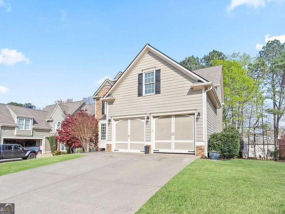 3rd image of 762 Bentleaf Dr