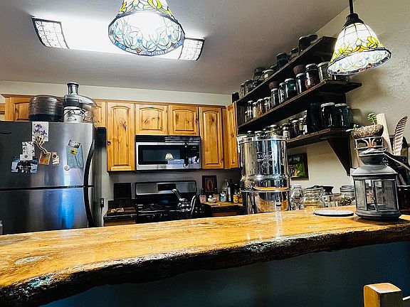 3rd image of 520 Redcliff Cir #G-104